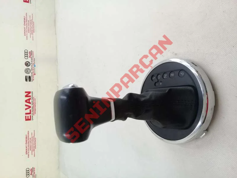 7H5713203E - VİTES KAPAĞI