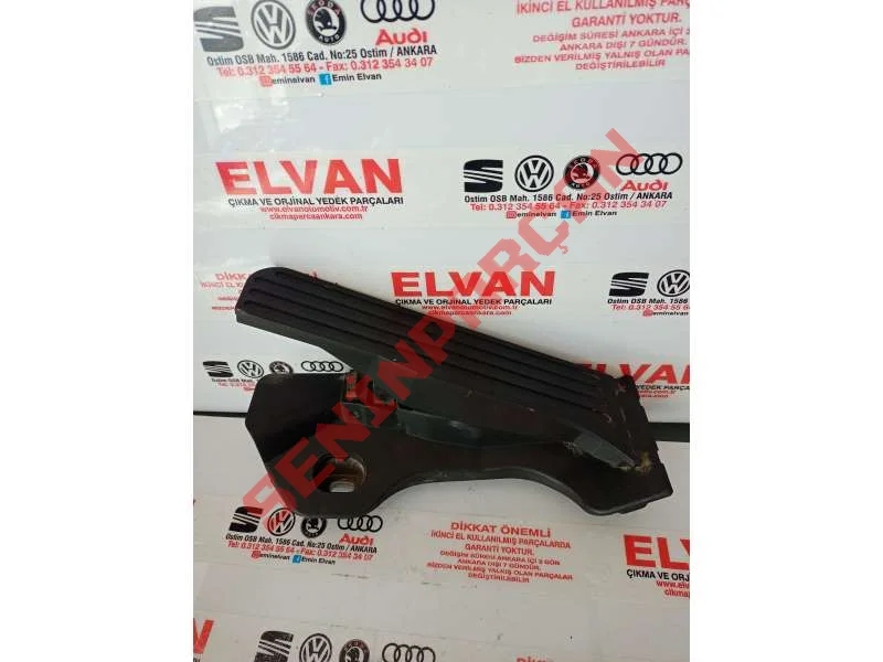 1K1721503BC - GAZ PEDALI