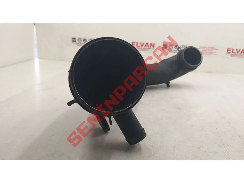 6Q0129654AF - HAVA İLETİM HORTUMU