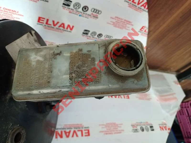 7M1611303 - VAKUM BORUSU