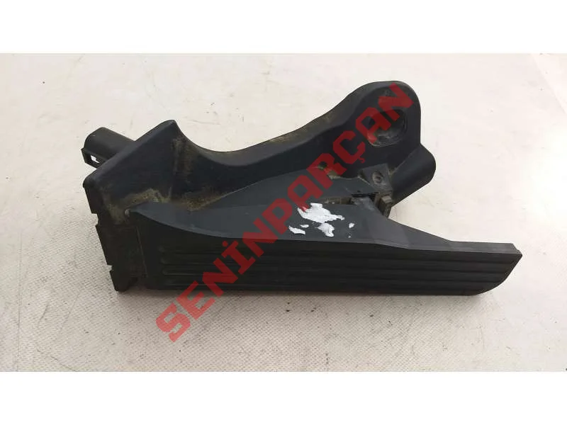 1T1721503J - GAZ PEDALI