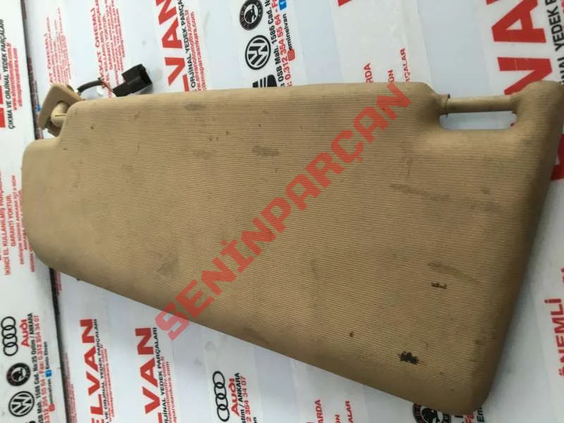 1K0857552D - AYDINLATMALI AYNA VE KORUYUCU.