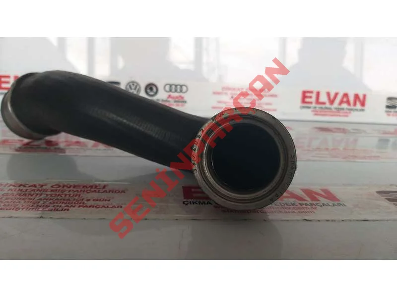 1J0145828AD - BAGLANTI HORTUMU