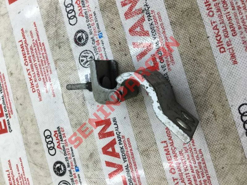 2K0827301C - BAGAJ KAPAK MENTESESI