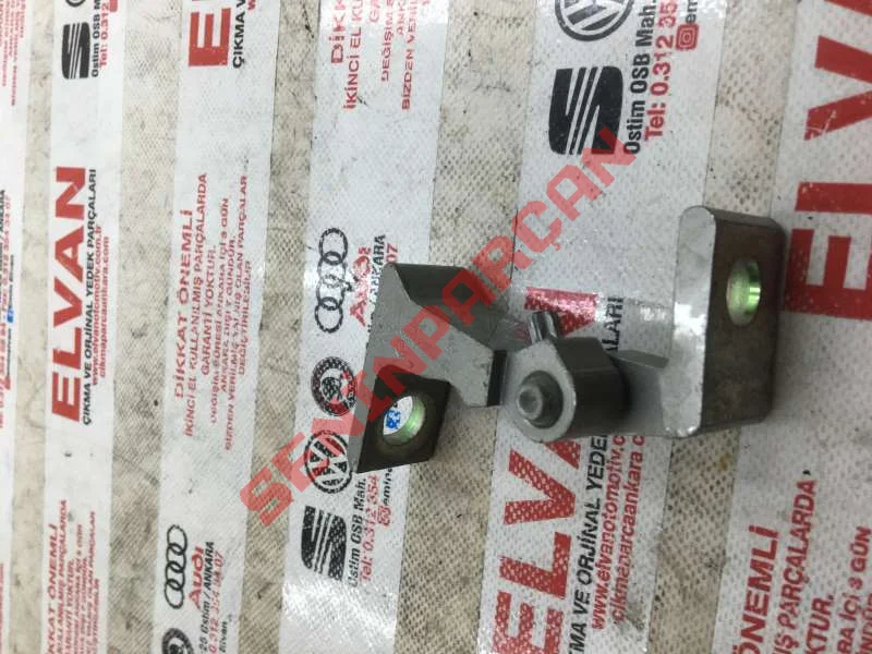 8K0831402D - MENTESE