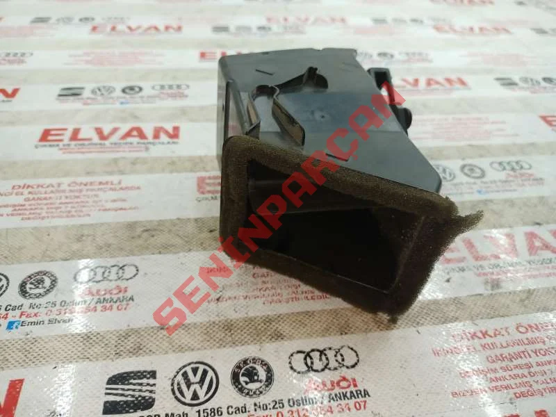 7H0815706C - FAN