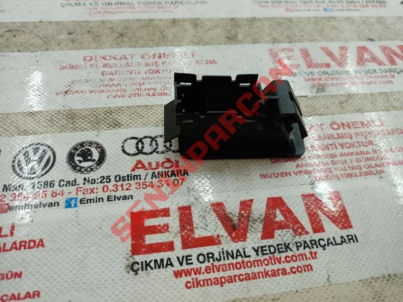1K8959527C - BLENDAJ