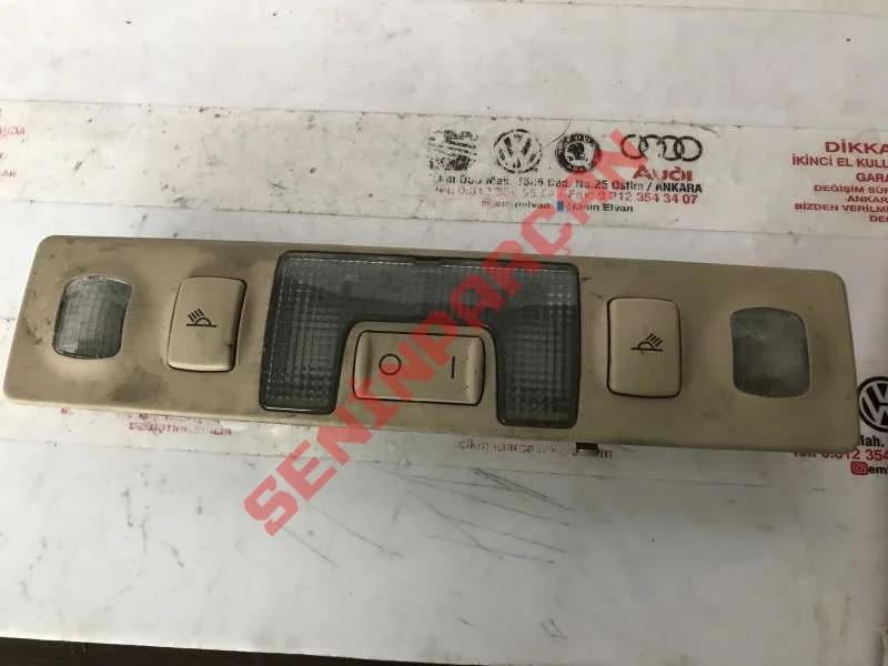 4B0947111 - İÇ VE OKUMA LAMBASI