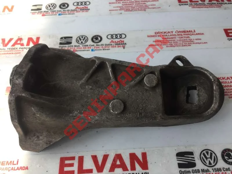 443199312 - BRAKET