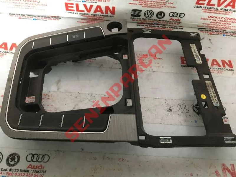 3G1864263 - VİTES KAPAĞI