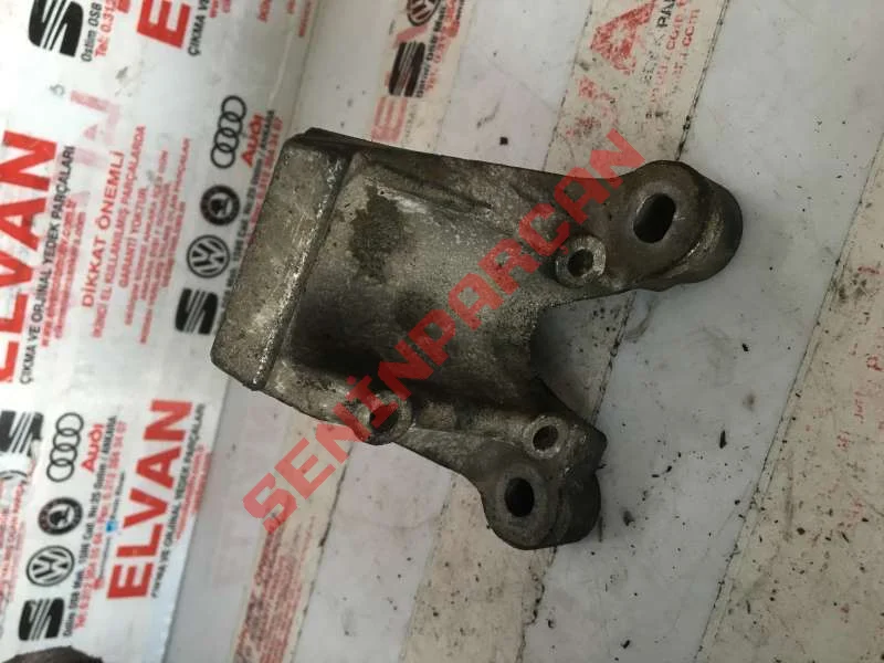 4F0199307L - BRAKET