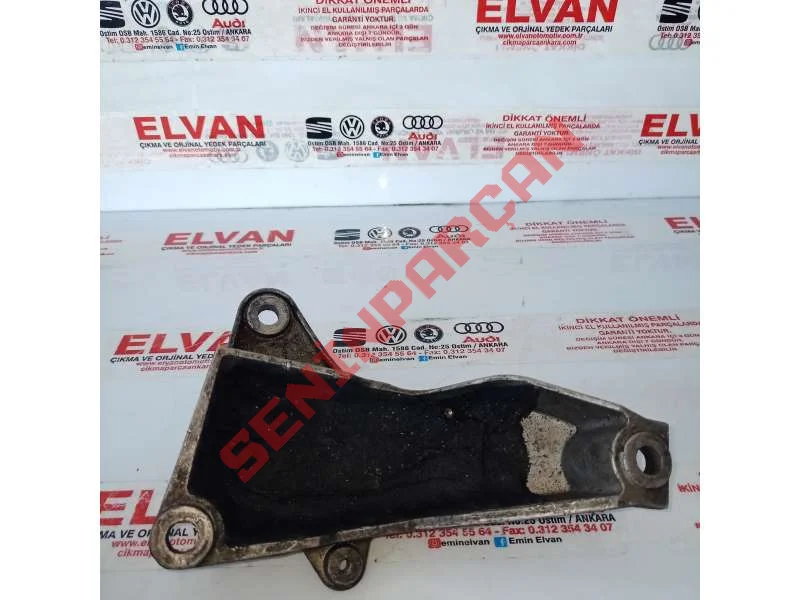 8D0399114T - BRAKET