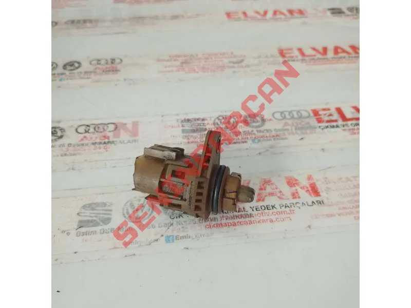 095919823F - SENSOR
