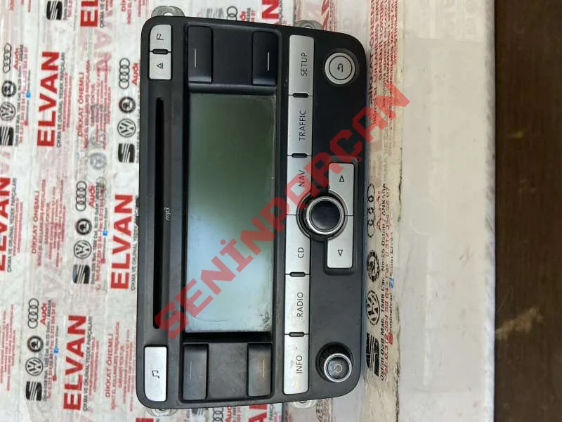 1K0035191G - RADIO