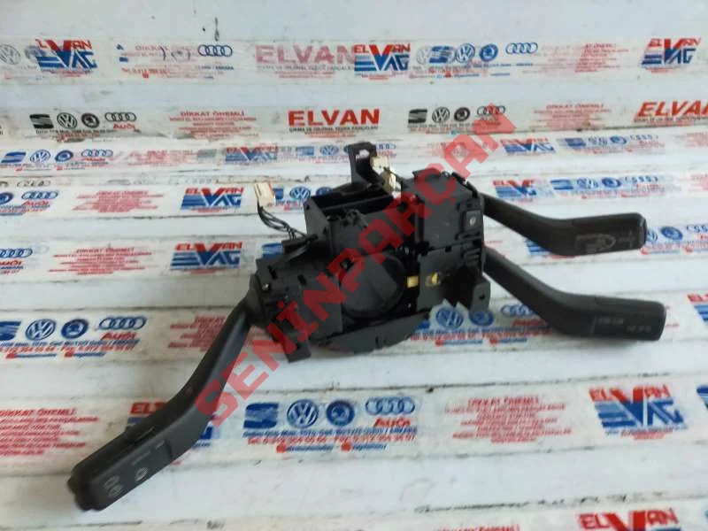 3C9953513C - DİREKSİYON KOLU KOMB. ŞALTERİ