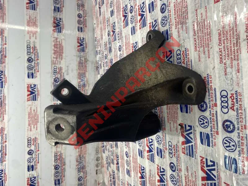 4F0199308P - BRAKET