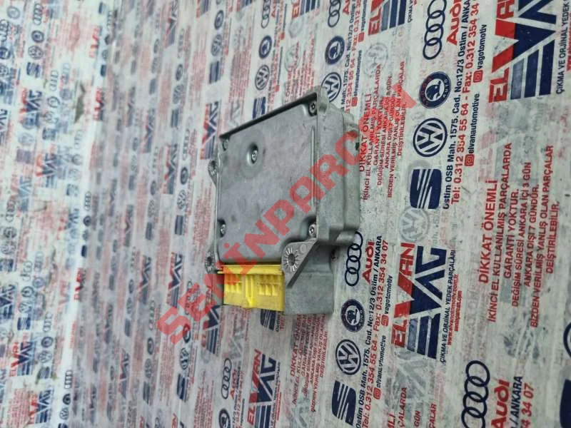 8K0959655L - HAVA YASTIGI KONTROL UNITESI