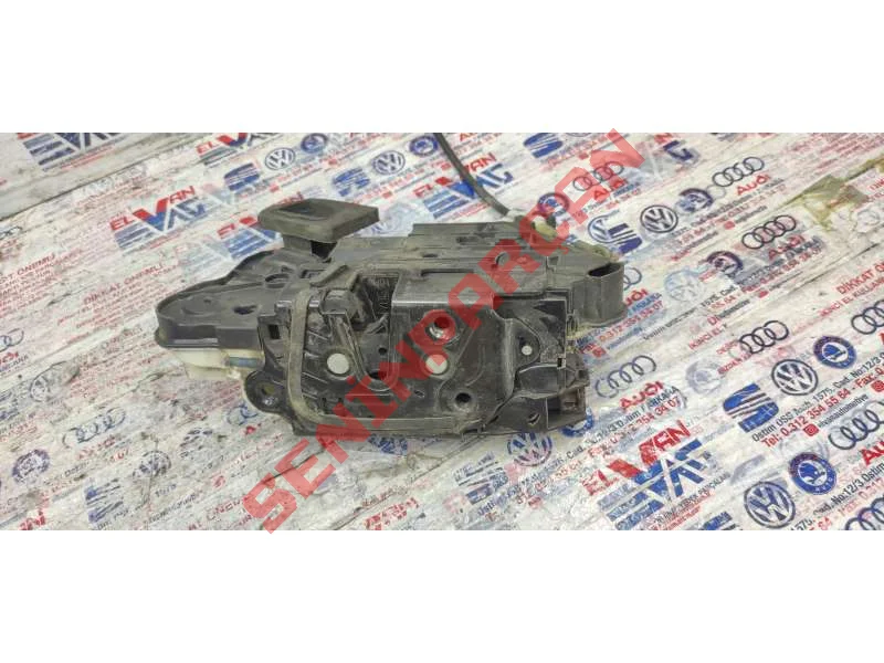 5K1837015 - KAPI KILIDI